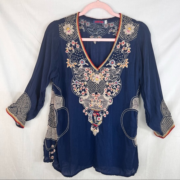 Johnny Was Peyton Blouse Women's S Colorful Embroidered Blue Rayon Boho V-neck - Picture 2 of 11